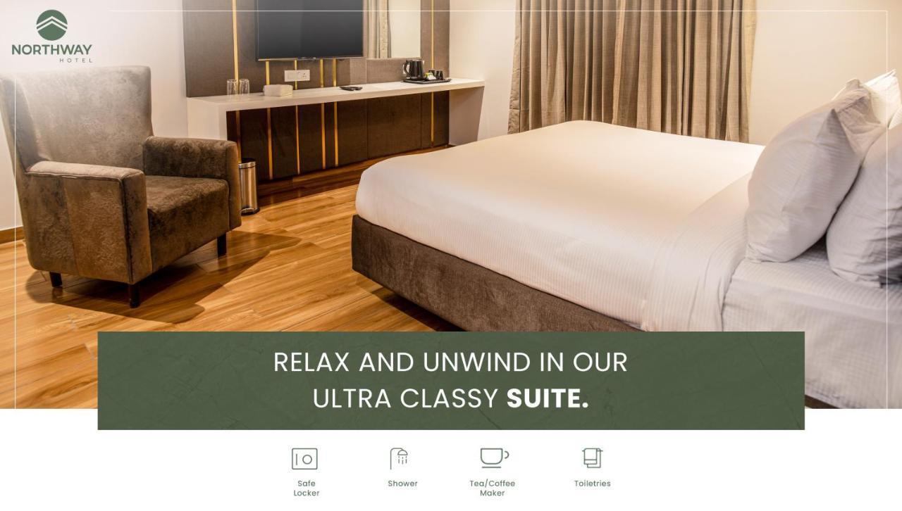 Northway Hotel Visakhapatnam Exteriör bild